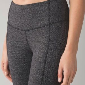 Lululemon Athletica - Herringbone Crop Leggings